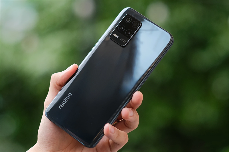 OPPO K9X có thể sẽ có thiết kế giống như Realme Q3 (ảnh minh họa: Realme Q3). Nguồn: Realme.