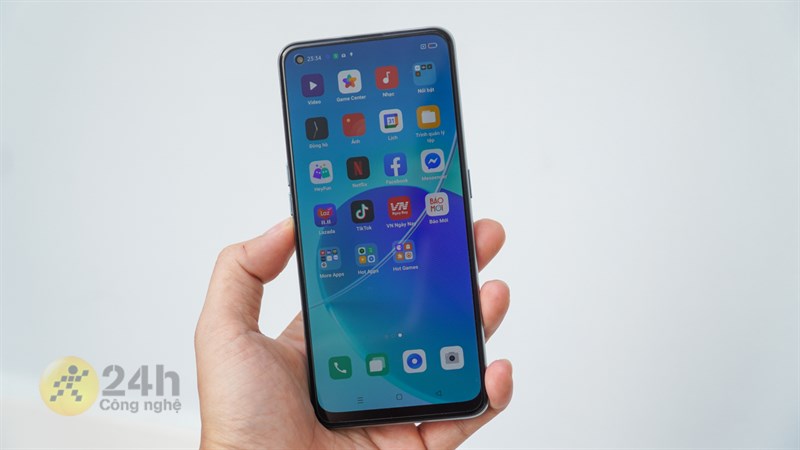 Reno6 Z 5G đúng là một chiếc máy vừa đẹp vừa có pin trâu