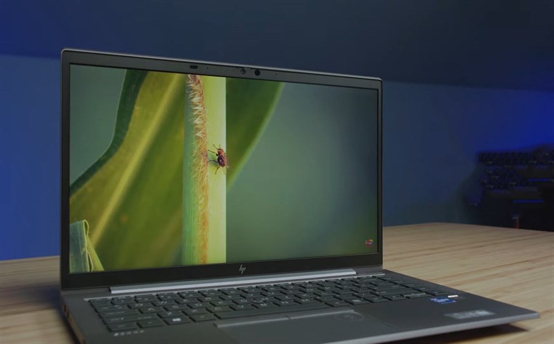Màn hình HP ZBook Firefly 14 G8 cho chất lượng hiển thị tốt. Nguồn: Ben G Kaiser.