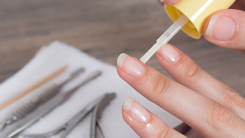 Apply a nail nourishing oil, cream to restore and moisturize the nails