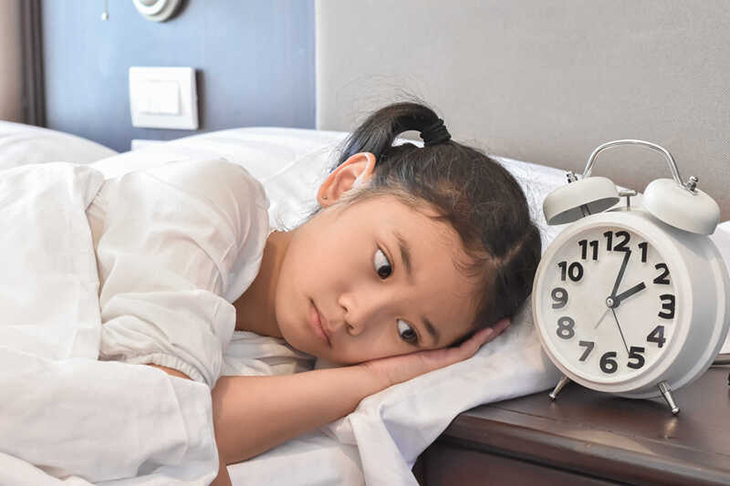 Tivi gây tác hại cho trẻ em là rối loạn giấc ngủ