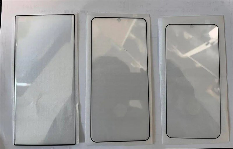 Cận cảnh về tấm nền bảo vệ của Samsung Galaxy S22 Cận cảnh về tấm nền bảo vệ của Samsung Galaxy S22