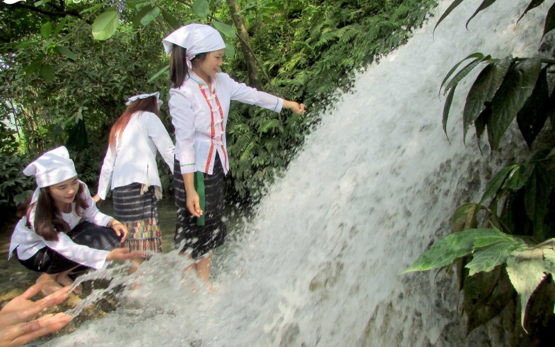 Du lịch Tân Kỳ