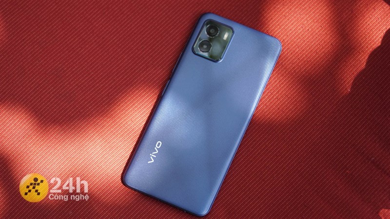 Mở bán Vivo Y15A