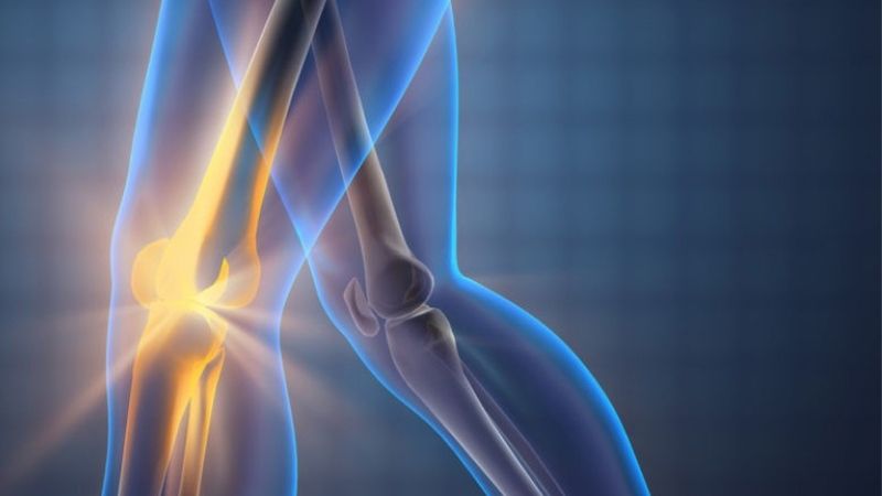 Axit hyaluronic giúp giảm đau khớp bằng cách giữ cho xương được bôi trơn tốt