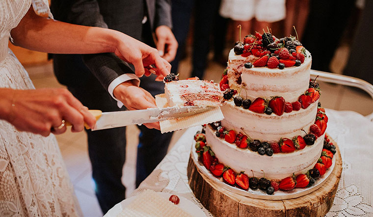 Ý nghĩa bánh kem đám cưới, mẫu bánh kem đám cưới đẹp, sang trọng