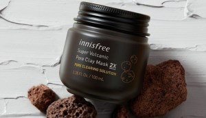 Review chi tiết dòng mặt nạ tro núi lửa Innisfree có trị mụn đỉnh như lời đồn?