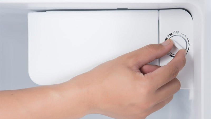 Điều chỉnh mức nhiệt độ tủ lạnh phù hợp