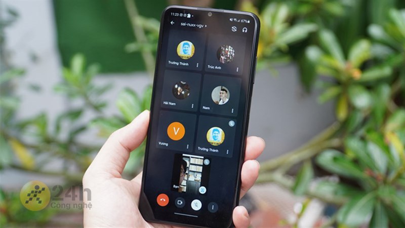 Màn hình lớn và có độ sắc nét cao của Galaxy A03s Màn hình lớn và có độ sắc nét cao của Galaxy A03s