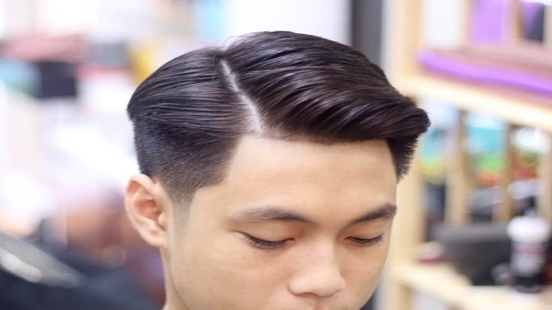 Kiểu tóc Undercut dài Long Pompadour  Undercut Pompadour Tóc nam