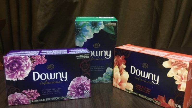 Giấy thơm quần áo Downy