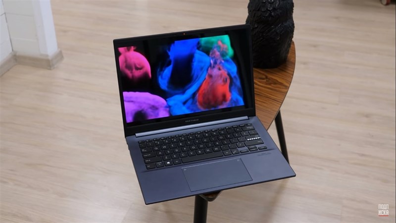 Chất lượng hình ảnh từ màn hình OLED của ASUS ViVoBook Pro 14 OLED