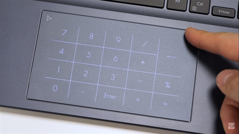 Chuột cảm ứng của ASUS ViVoBook Pro 14 OLED