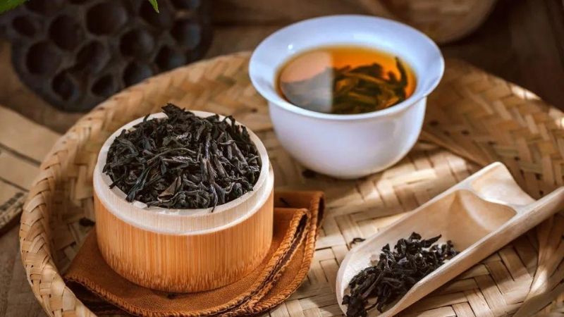Hàm lượng flavonoid của trà đen cao hơn trà xanh