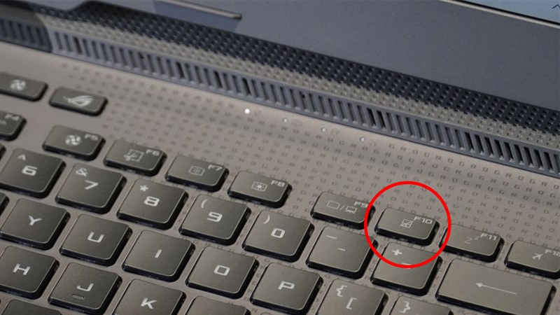 Không sử dụng được chuột laptop