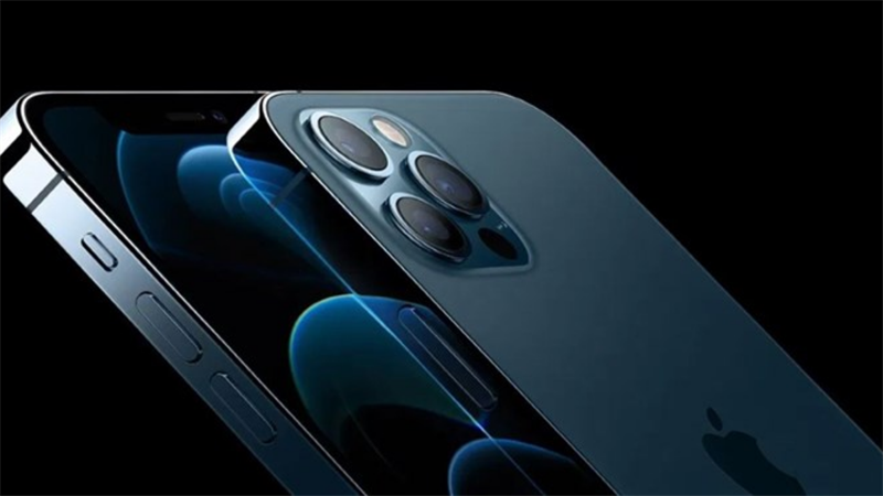 Bộ ba camera phía sau Bộ ba camera phía sau