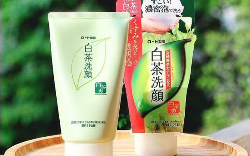Shirochasou Green Tea Acne Treatment Facial Cleanser - Rohto Japan