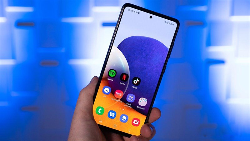 Màn hình của Galaxy A73