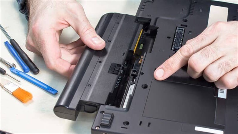 Tại sao laptop lại phát ra tiếng kêu? Tại sao laptop lại phát ra tiếng kêu?