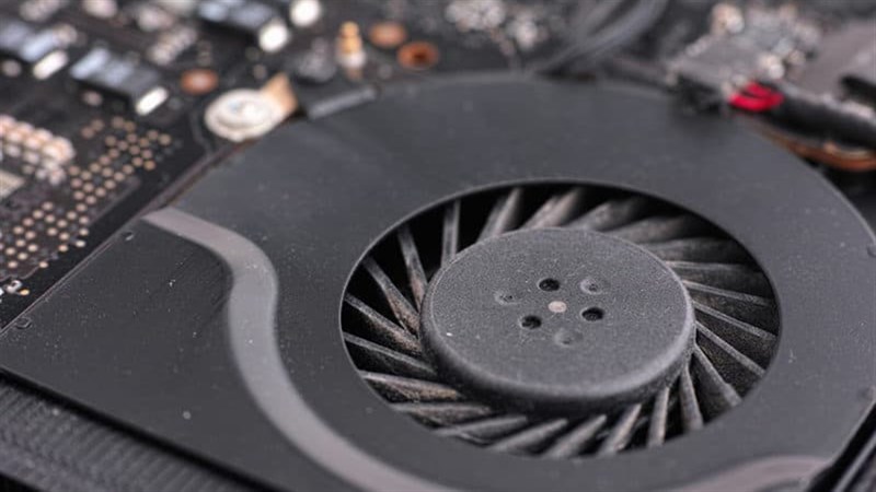 Tại sao laptop lại phát ra tiếng kêu? Tại sao laptop lại phát ra tiếng kêu?