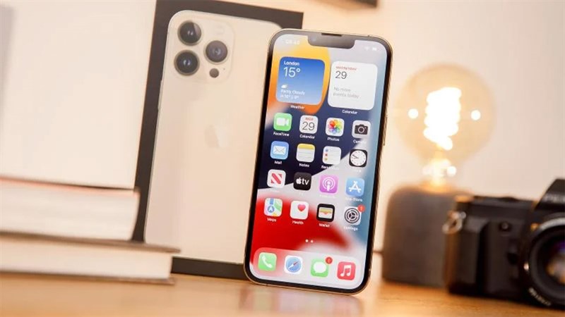 Lưu trữ thả ga với loạt iPhone bộ nhớ 512GB giảm tưng bừng cuối năm