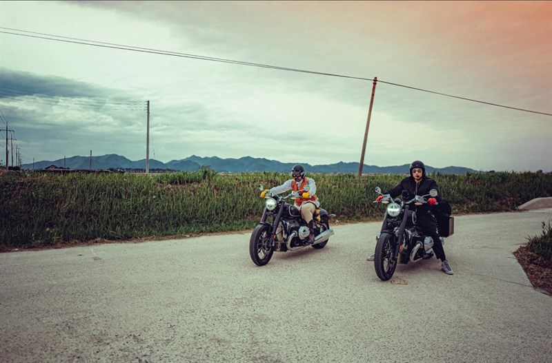 Háu ăn và Râu rậm (The Hungry and the Hairy)