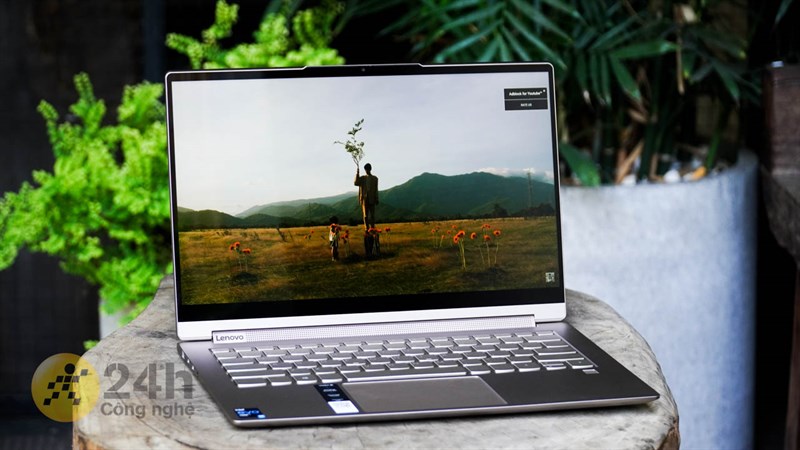TOP laptop mỏng nhẹ nhất tại TGDĐ, vừa sang trọng vừa tiện lợi, mang đi đâu cũng được