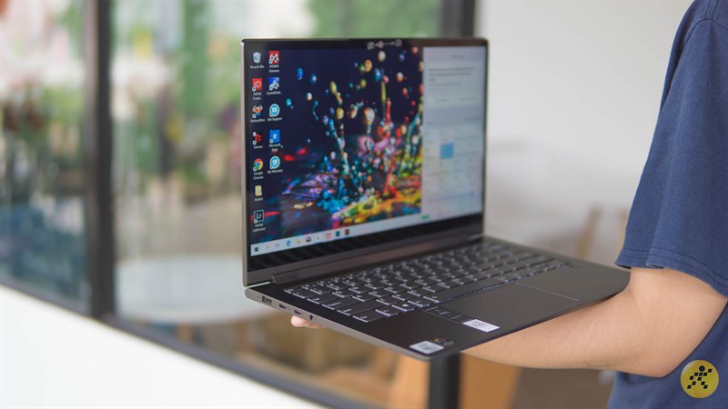 TOP 5 laptop mỏng nhẹ sở hữu màn hình siêu đẹp tại TGDĐ, vừa sang trọng vừa tiện lợi, mang đi đâu cũng được