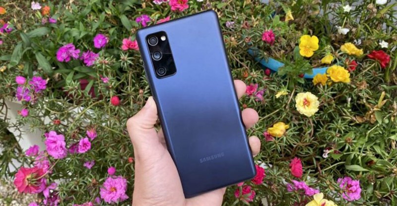 flagship giảm giá cuối năm