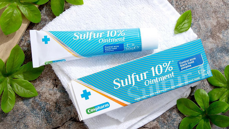 Kem trị mụn Sulfur 10% Ointment có thiết kế dạng tuýp 30g nhỏ gọn, tiện lợi