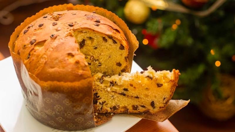 Panettone Cake