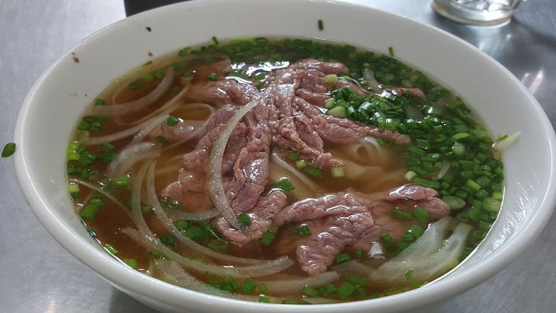 Tô phở Yến