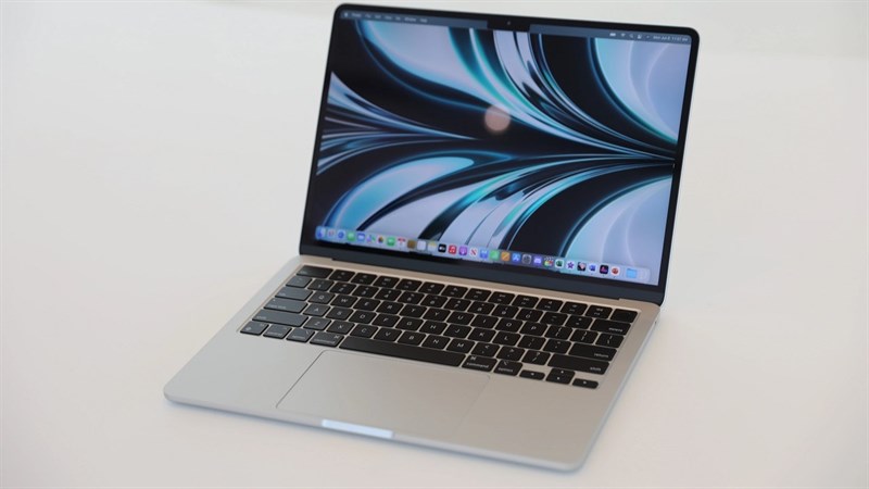 MacBook Air M2 có tốt không? MacBook Air M2 có tốt không?