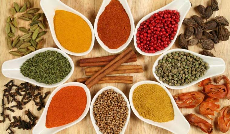 Giá tiêu hôm nay 20/12: Nối dài đà giảm, còn giá khoảng 79.500 - 82.000 đồng/kg