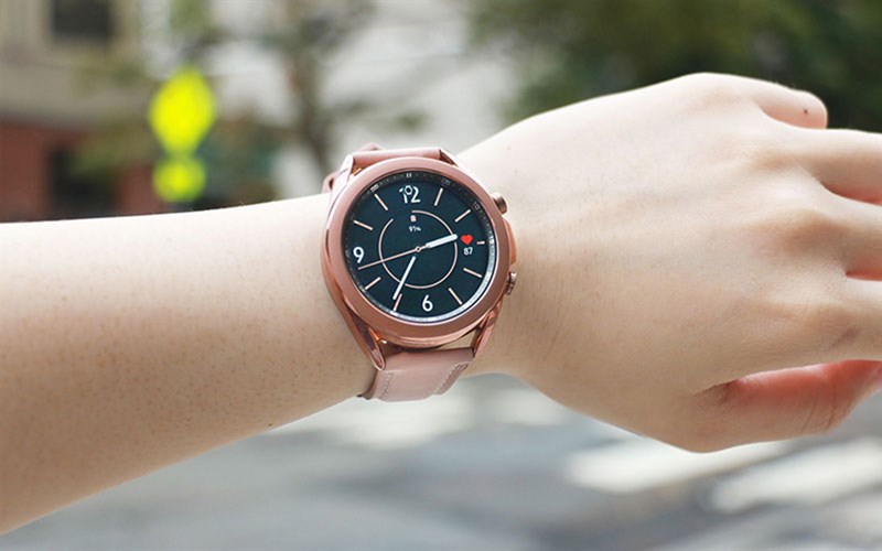 đồng hồ thông minh khuyến mãi