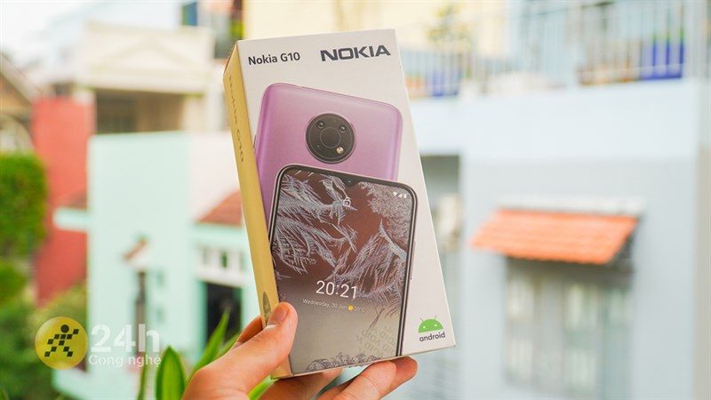 Hộp của Nokia G10 với ảnh chiếc điện thoại, tên máy và logo của hãng