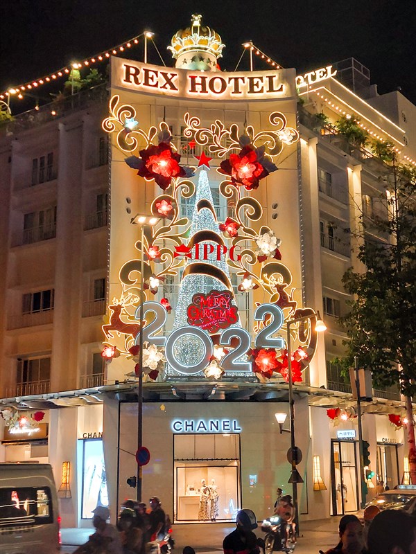 Rực rỡ đêm giáng sinh cuối năm cùng Galaxy A52s 5G