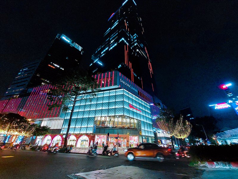 Rực rỡ đêm giáng sinh cuối năm cùng Galaxy A52s 5G