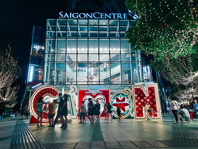 Rực rỡ đêm giáng sinh cuối năm cùng Galaxy A52s 5G