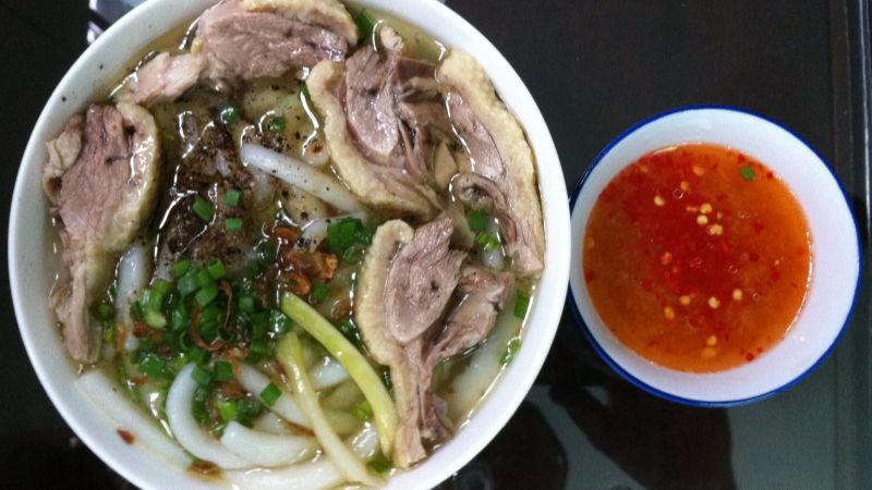 Bánh canh bột xắt thịt vịt