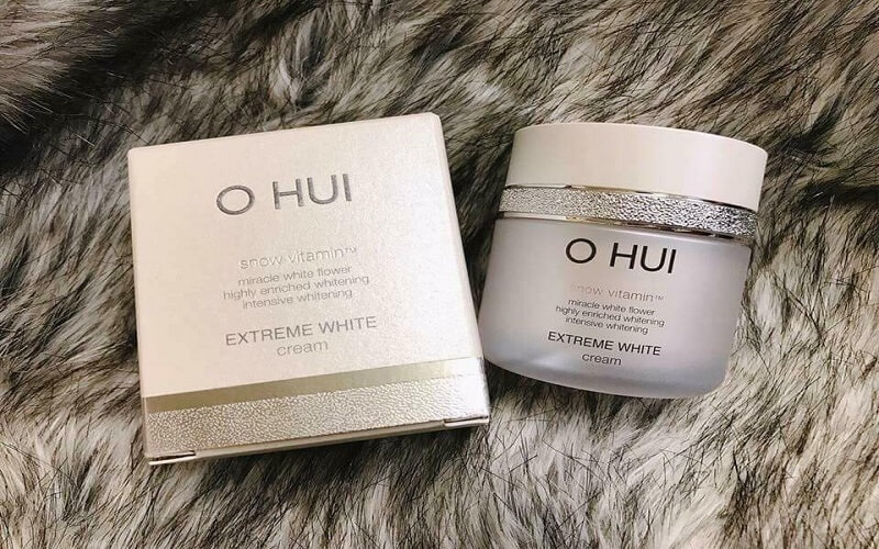 Kem dưỡng trắng da OHUI Extreme White Cream