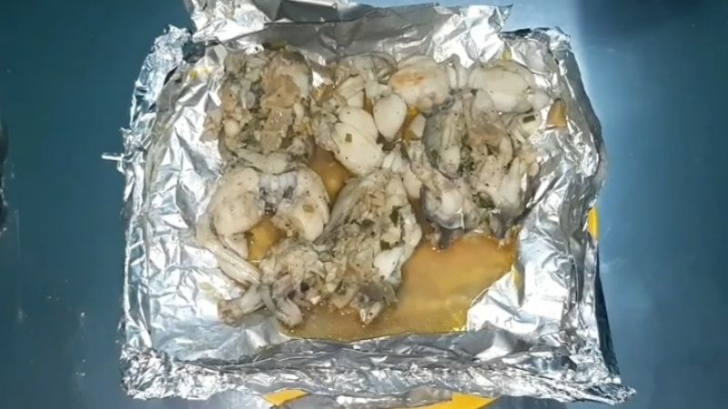 Tell you how to make delicious and delicious foil grilled frogs