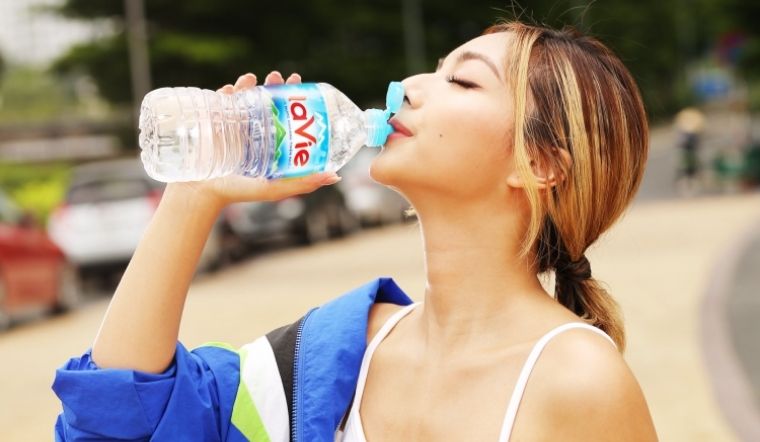 Những lợi ích thần kỳ từ nước khoáng kiềm thiên nhiên cho sức khỏe bạn nên biết