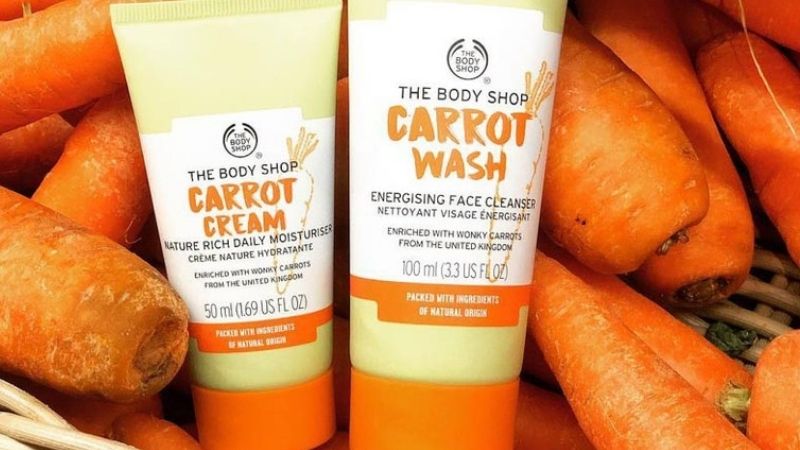 Sữa rửa mặt cà rốt The Body Shop