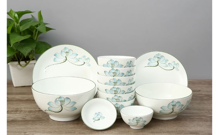 12-piece Bát Tràng UNC DS610 green lotus porcelain bowl set