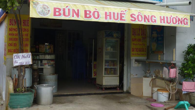 Quán bún bò Sông Hương