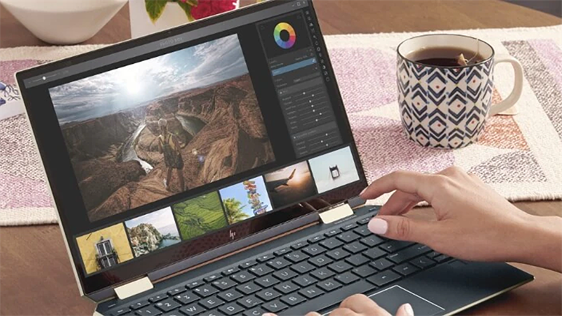 HP Spectre X360 13 mang đến hiệu năng đỉnh cao để bạn dễ dàng xử lý mọi công việc