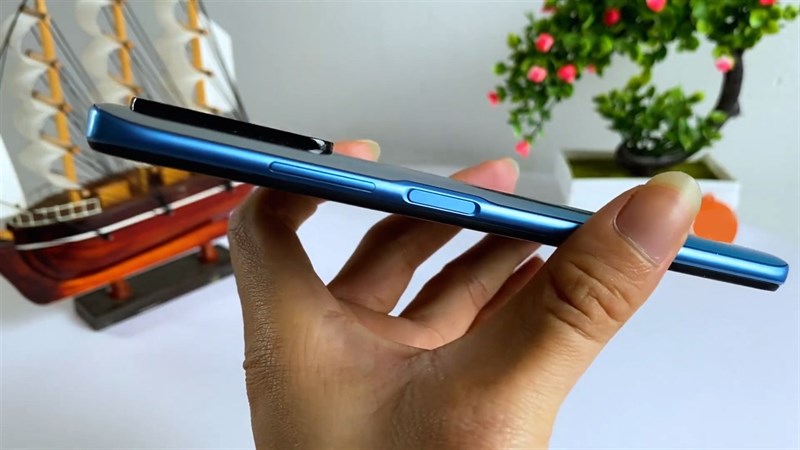 Trên tay Xiaomi Redmi Note 11 4G - 30