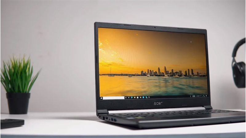 Laptop Acer Aspire 7 Gaming A715 42G R6ZR R5
