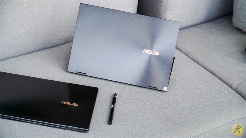 Laptop Asus ZenBook UX371EA